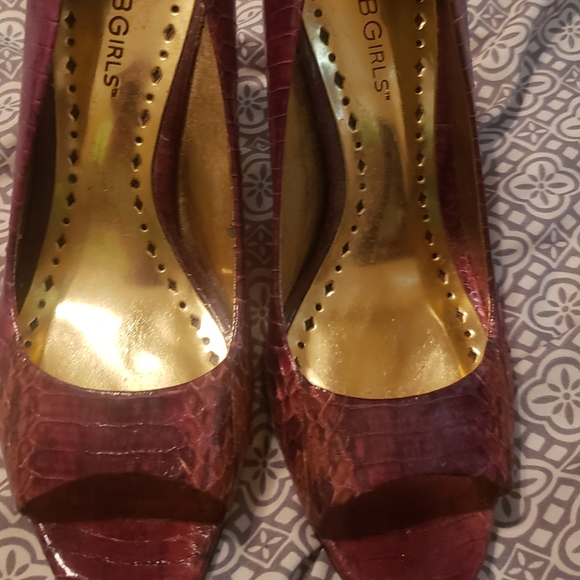 BCBGirls Shoes - BCBG red snake skin low heel shoe